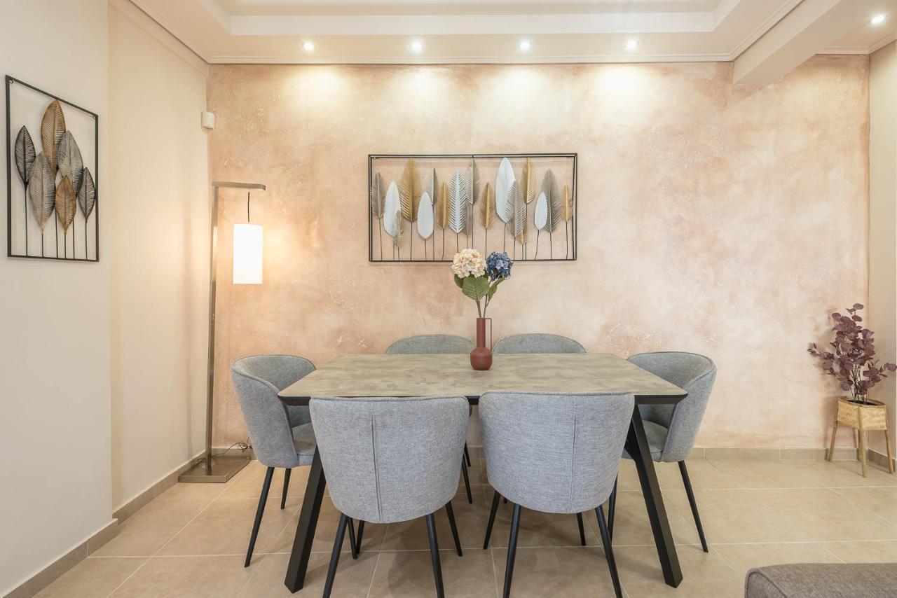 Lighthouse Apartment In The Heart Of アテネ エクステリア 写真